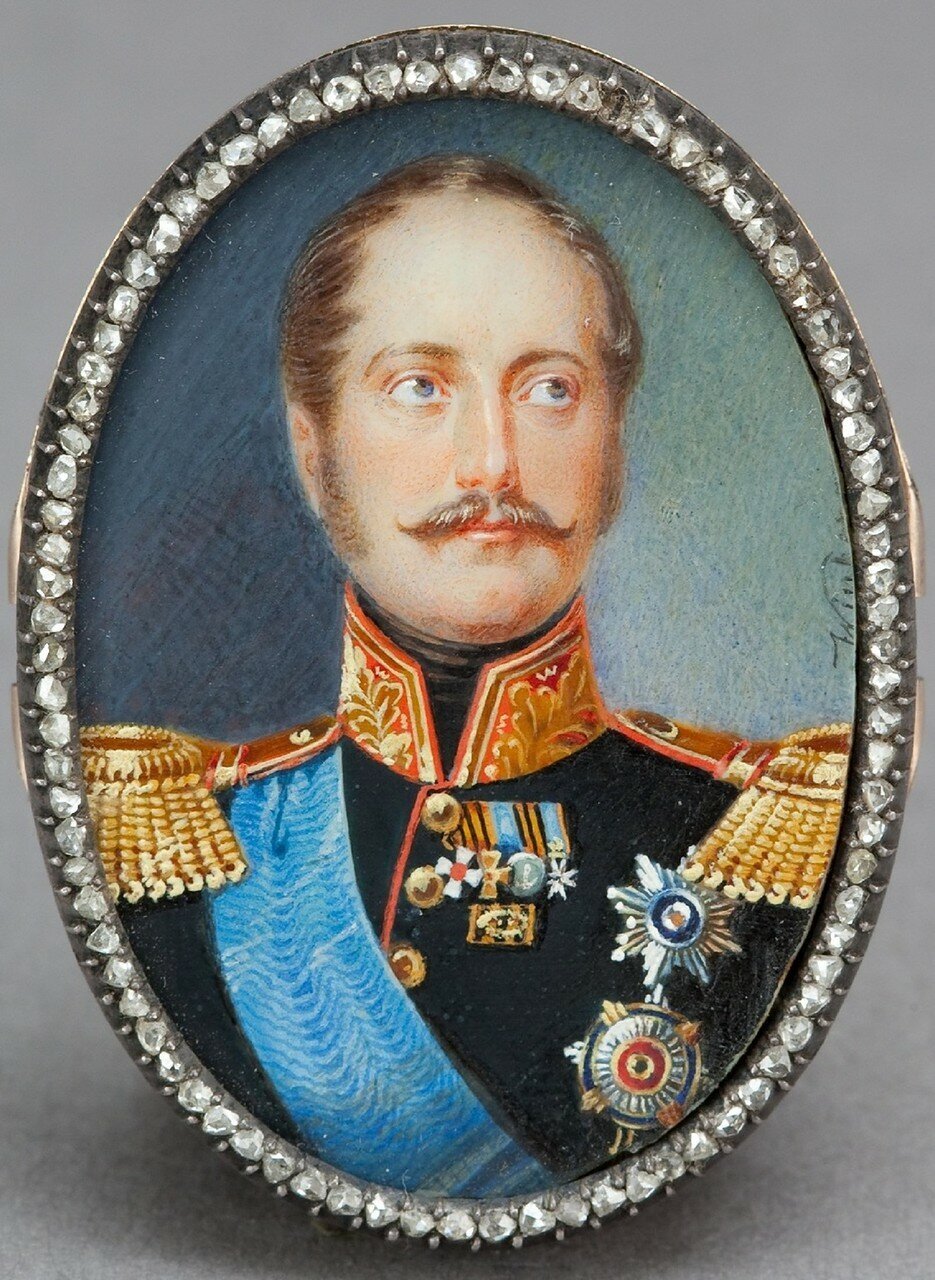 Перевод "николай" на английский
